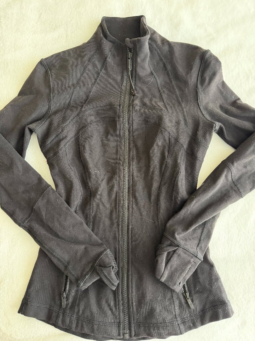 LULU Define jacket size 2